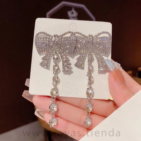 Pendientes Lazo Circonitas Largos