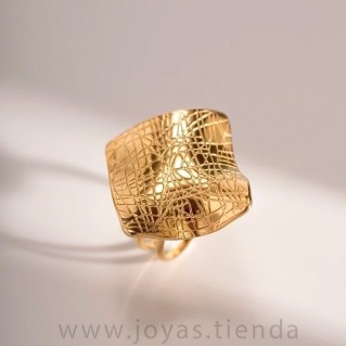 Anillo Dorado Efecto Papiro Cuadrado parte superior