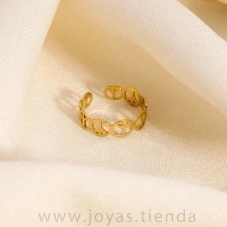 Anillo Símbolo Paz Entrelazado detalle
