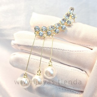 Pendientes Tres Perlas Trepador Detalle