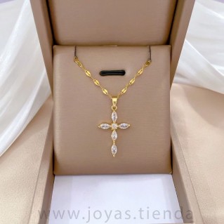 Cadena con Colgante Cruz Transparente