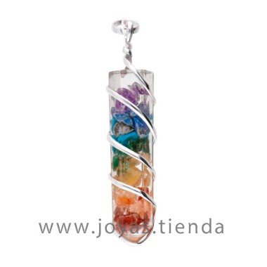 Colgante chakras con resina y espiral en baño de plata.