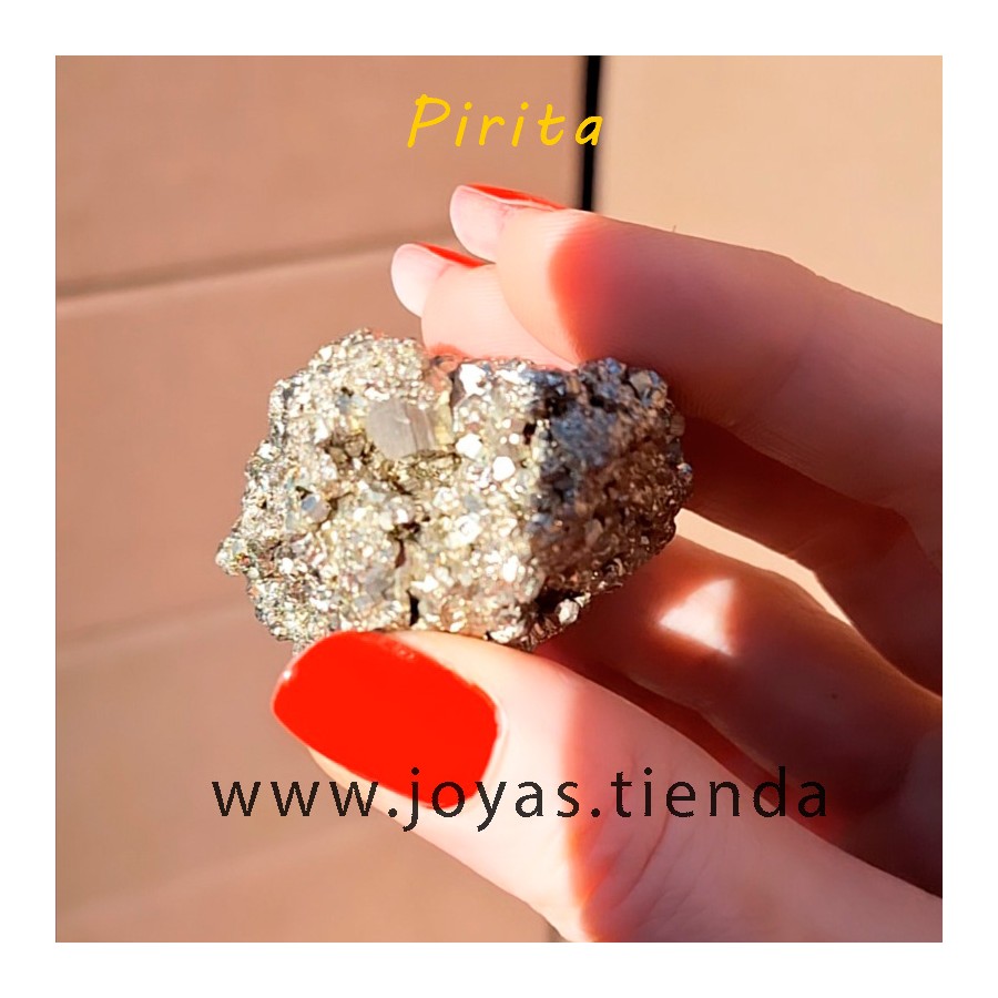 Pirita en Bruto Mano