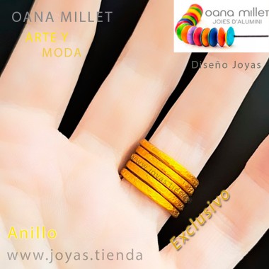 Anillo Vida Amarillo en Mano Reverso