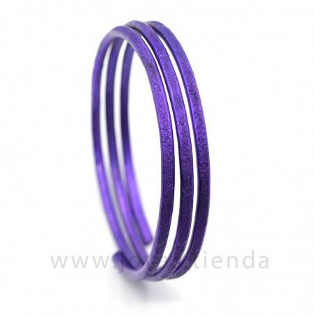Pulsera en espiral morada