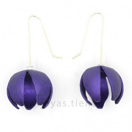 Pendientes flor morados
