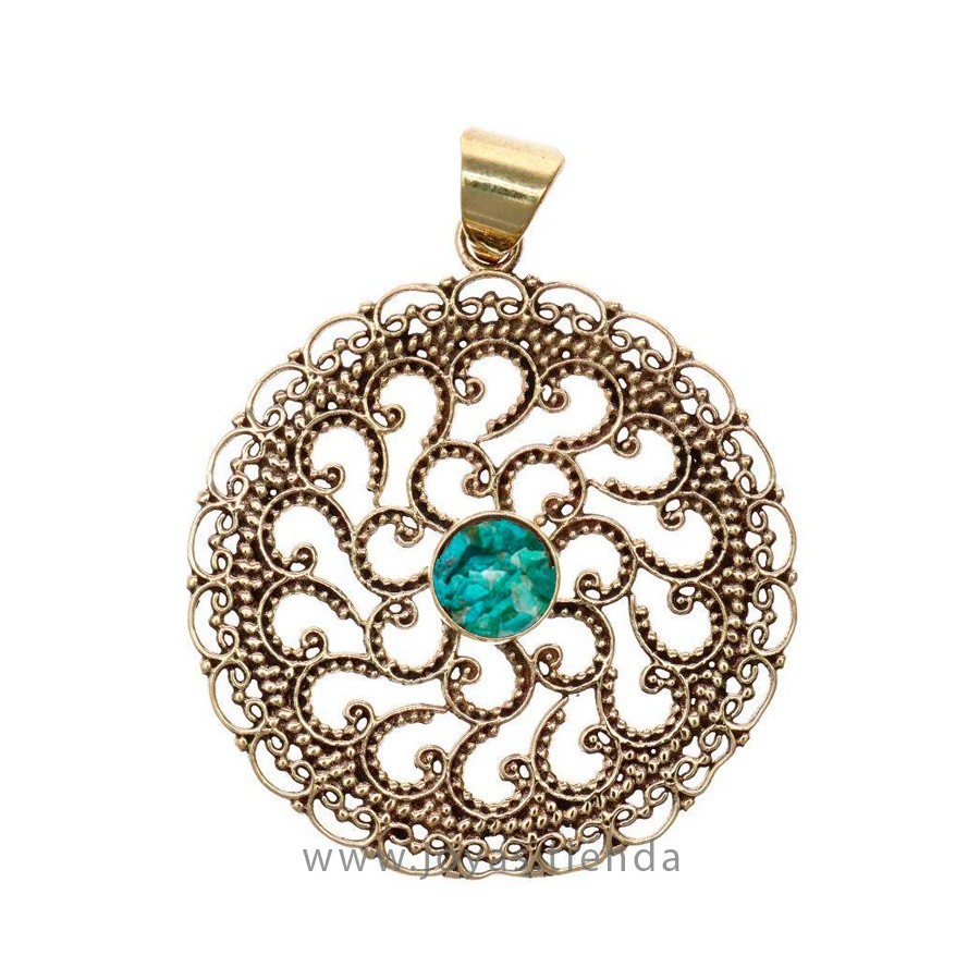 Colgante de Bronce con Mineral Verde